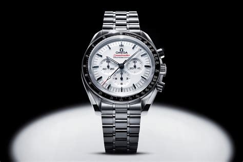 omega speedmaster white subdials|white dial omega speedmaster moonwatch.